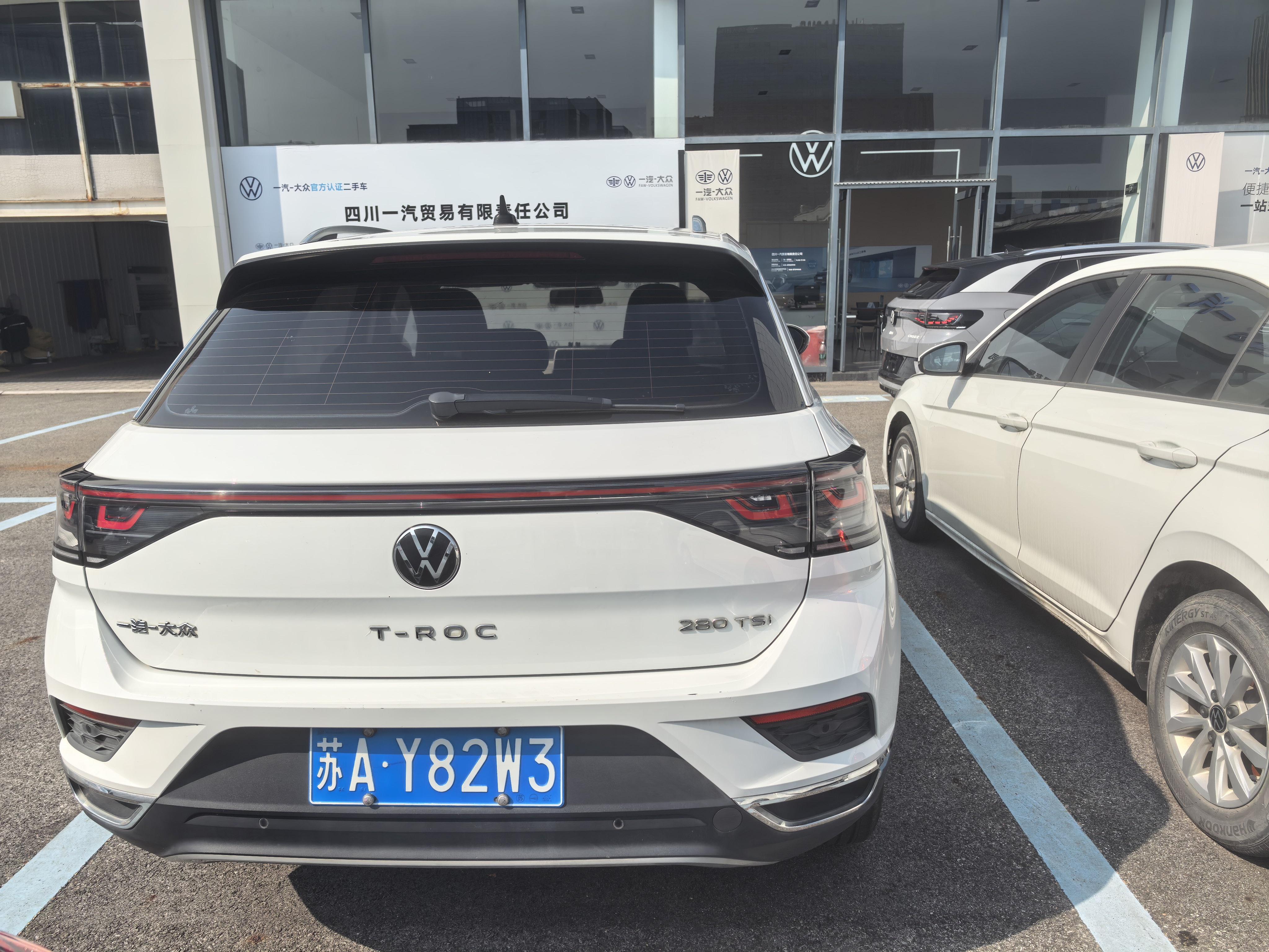 Volkswagen T-Roc 2024 thumb 4