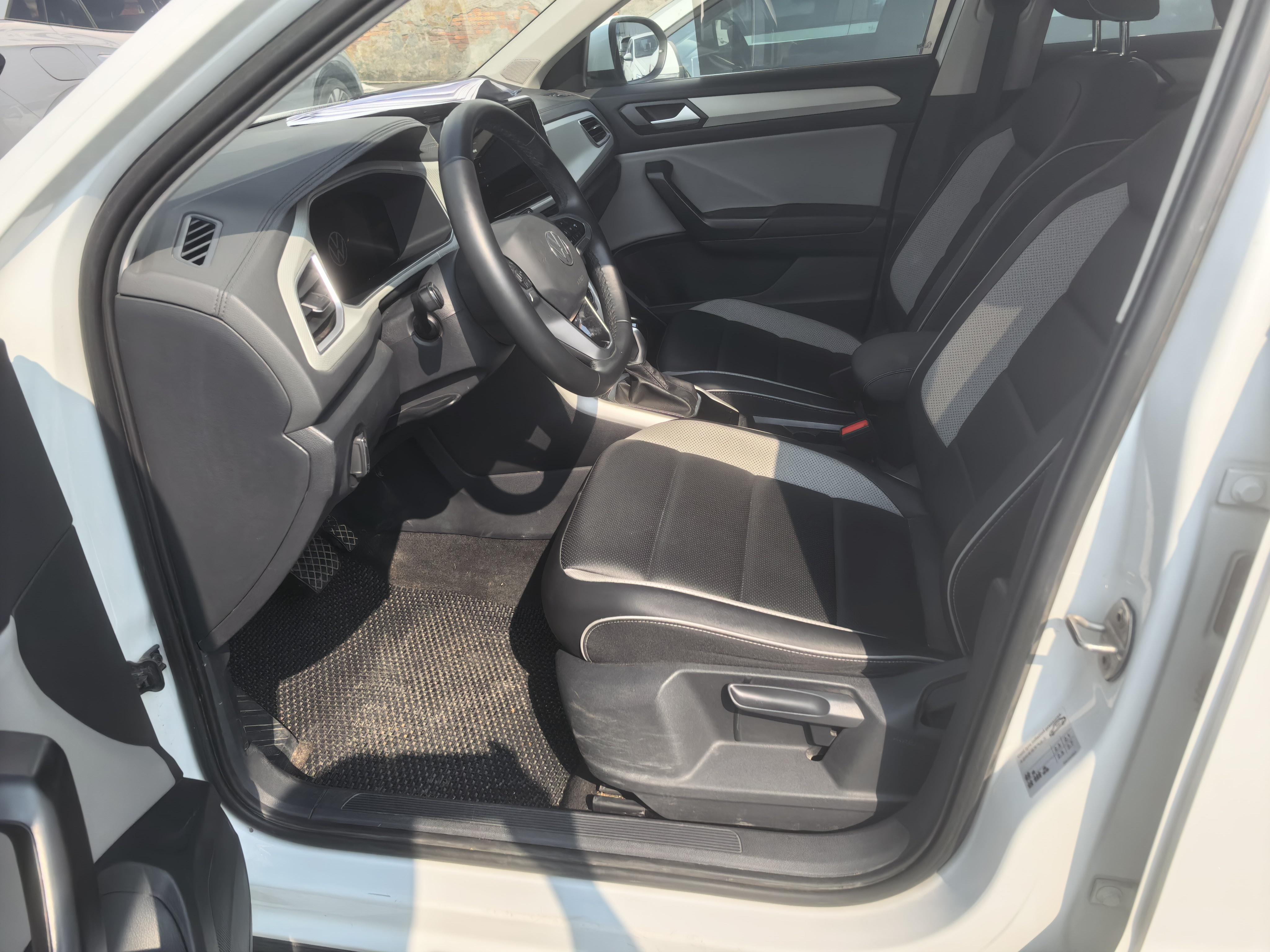 Volkswagen T-Roc 2024 thumb 10