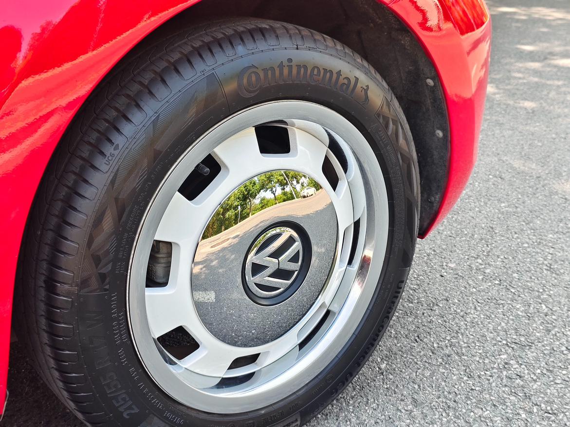 Volkswagen Beetle 2015 thumb 5
