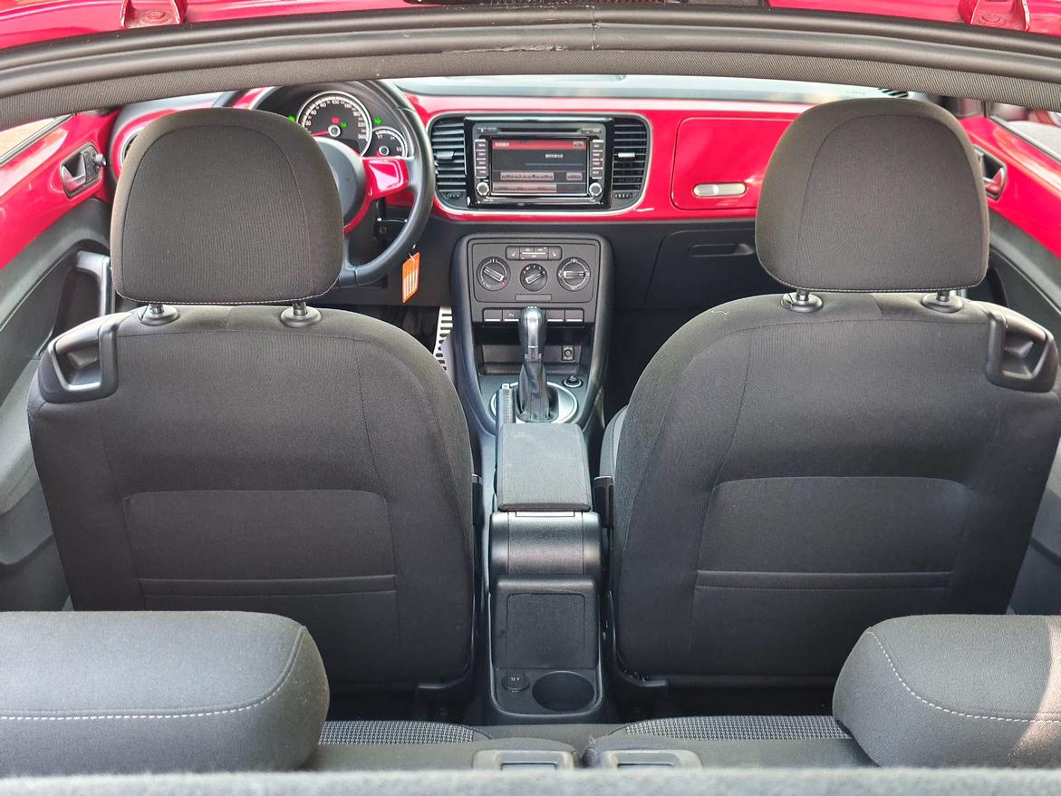 Volkswagen Beetle 2015 thumb 9