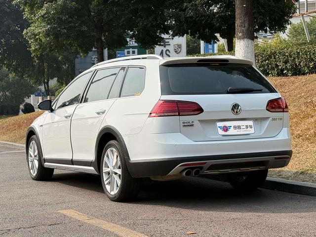 Volkswagen Golf 2019 thumb 2