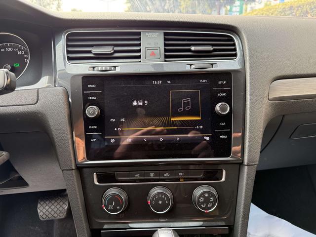 Volkswagen Golf 2019 thumb 6