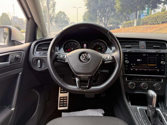 Volkswagen Golf 2019 thumb 7