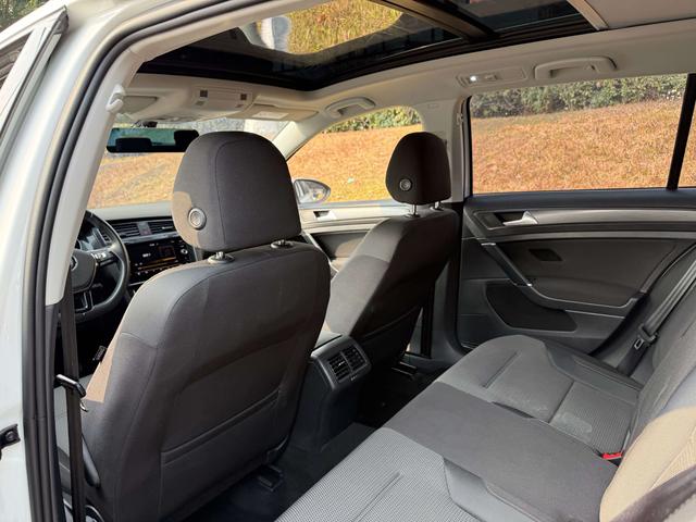 Volkswagen Golf 2019 thumb 11
