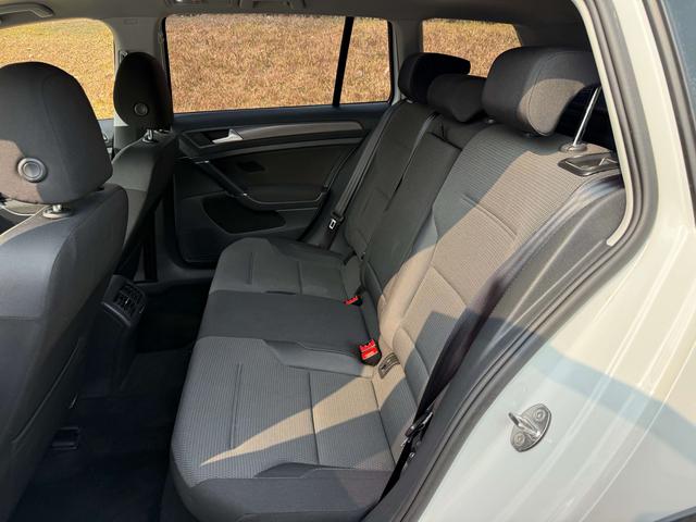 Volkswagen Golf 2019 thumb 12