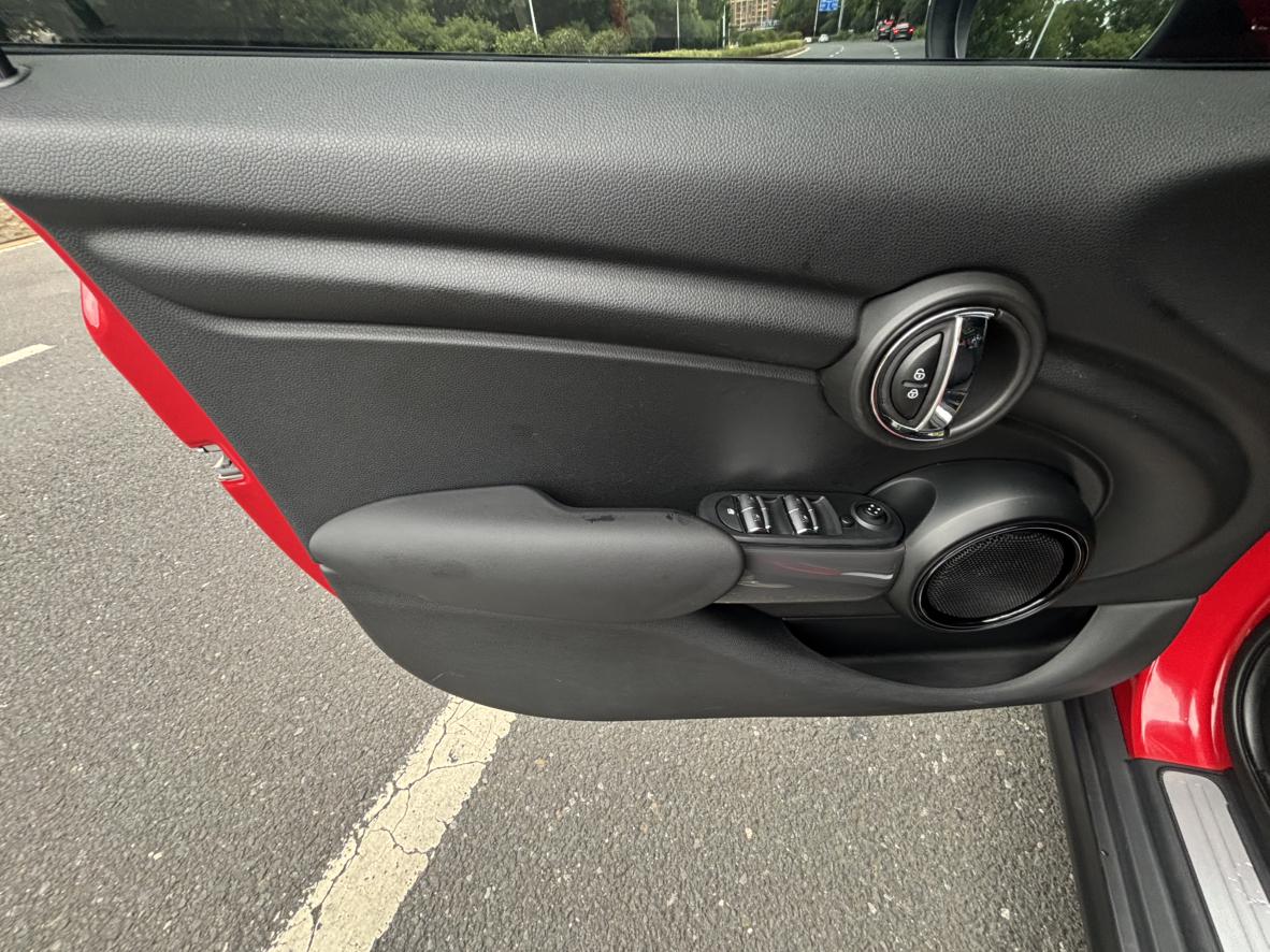 Mini Hatch 2018 thumb 7