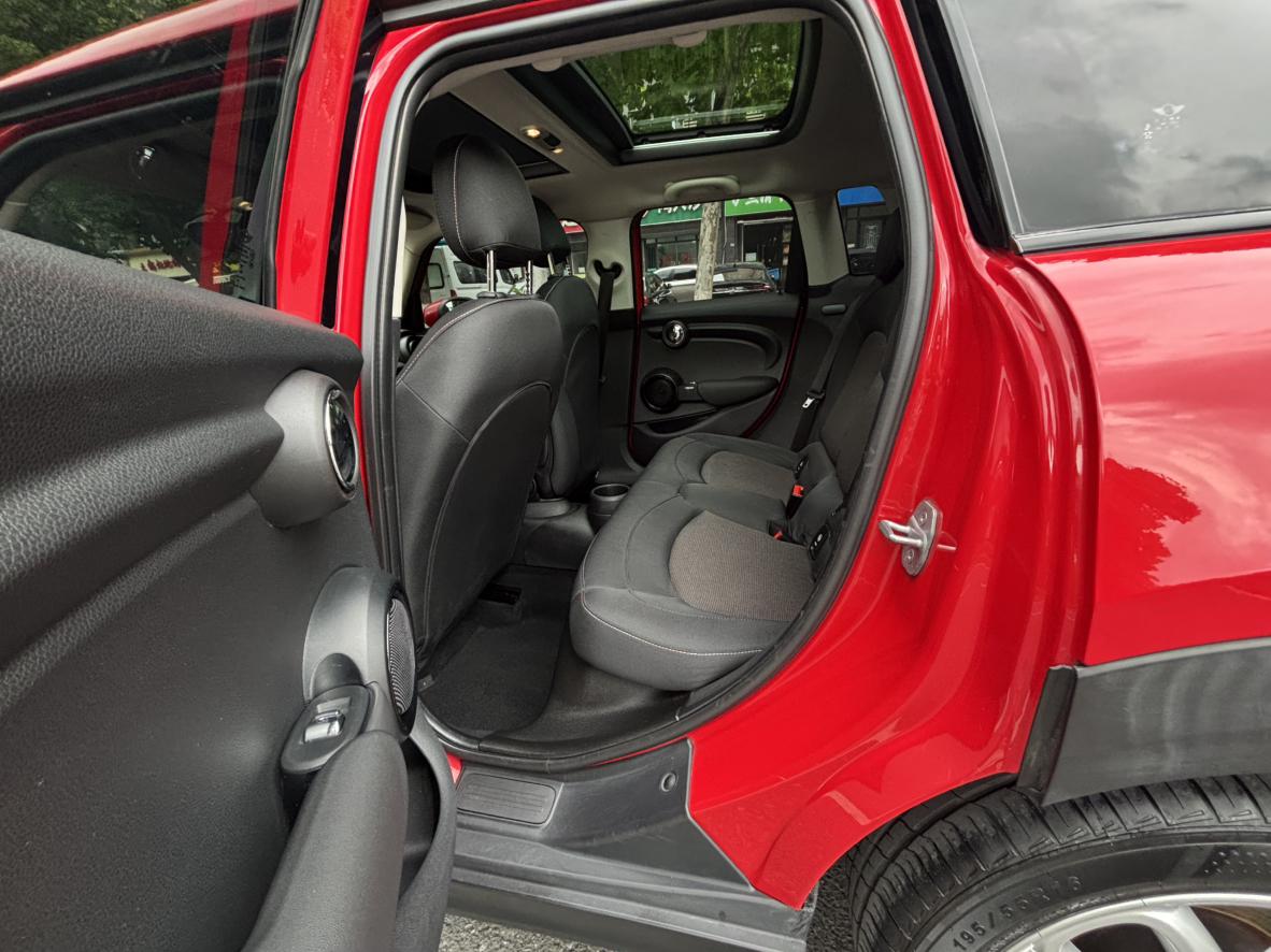 Mini Hatch 2018 thumb 12