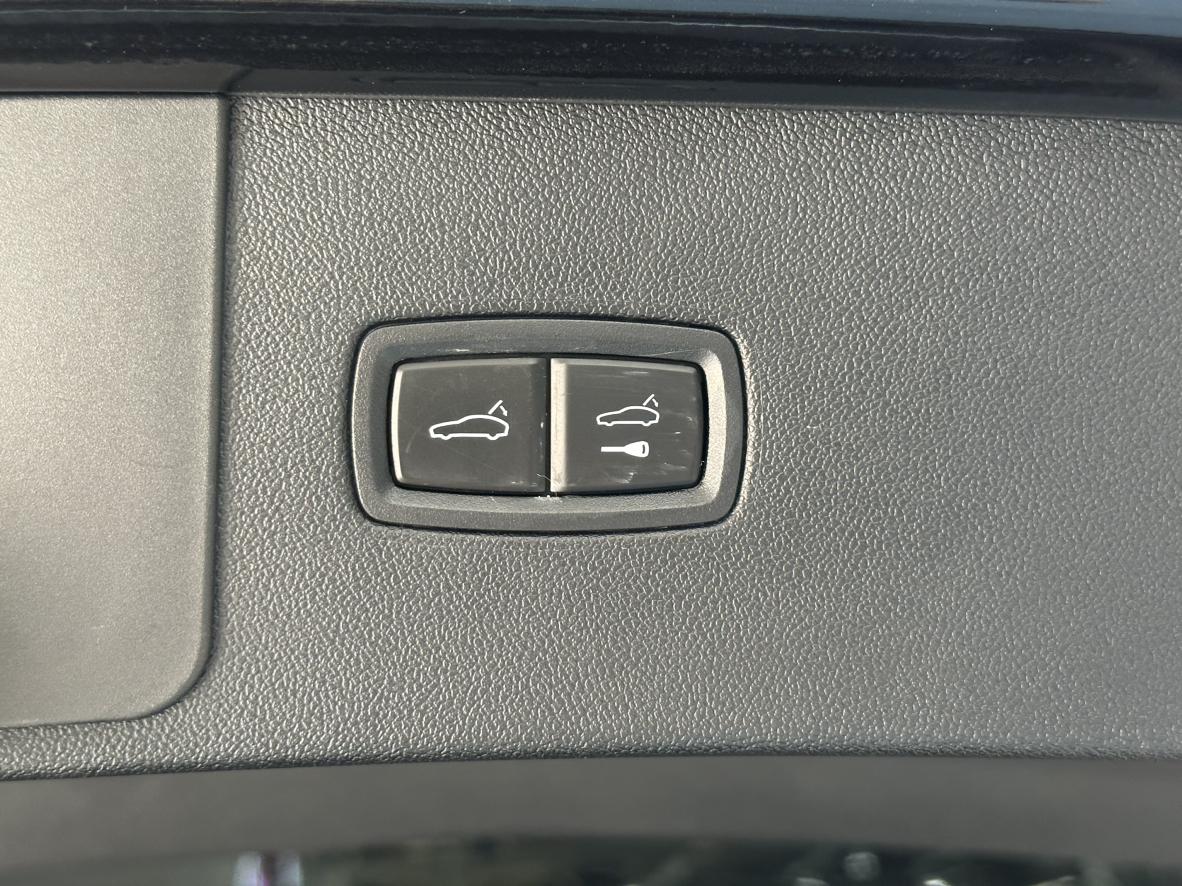 Porsche Cayenne 2018 thumb 9