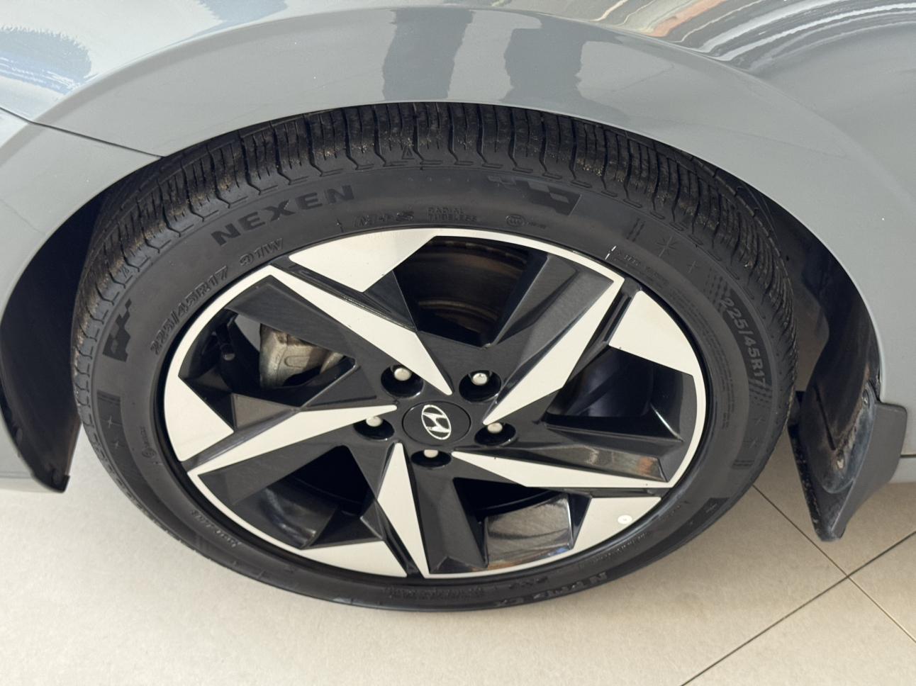 Hyundai Elantra 2022 thumb 5