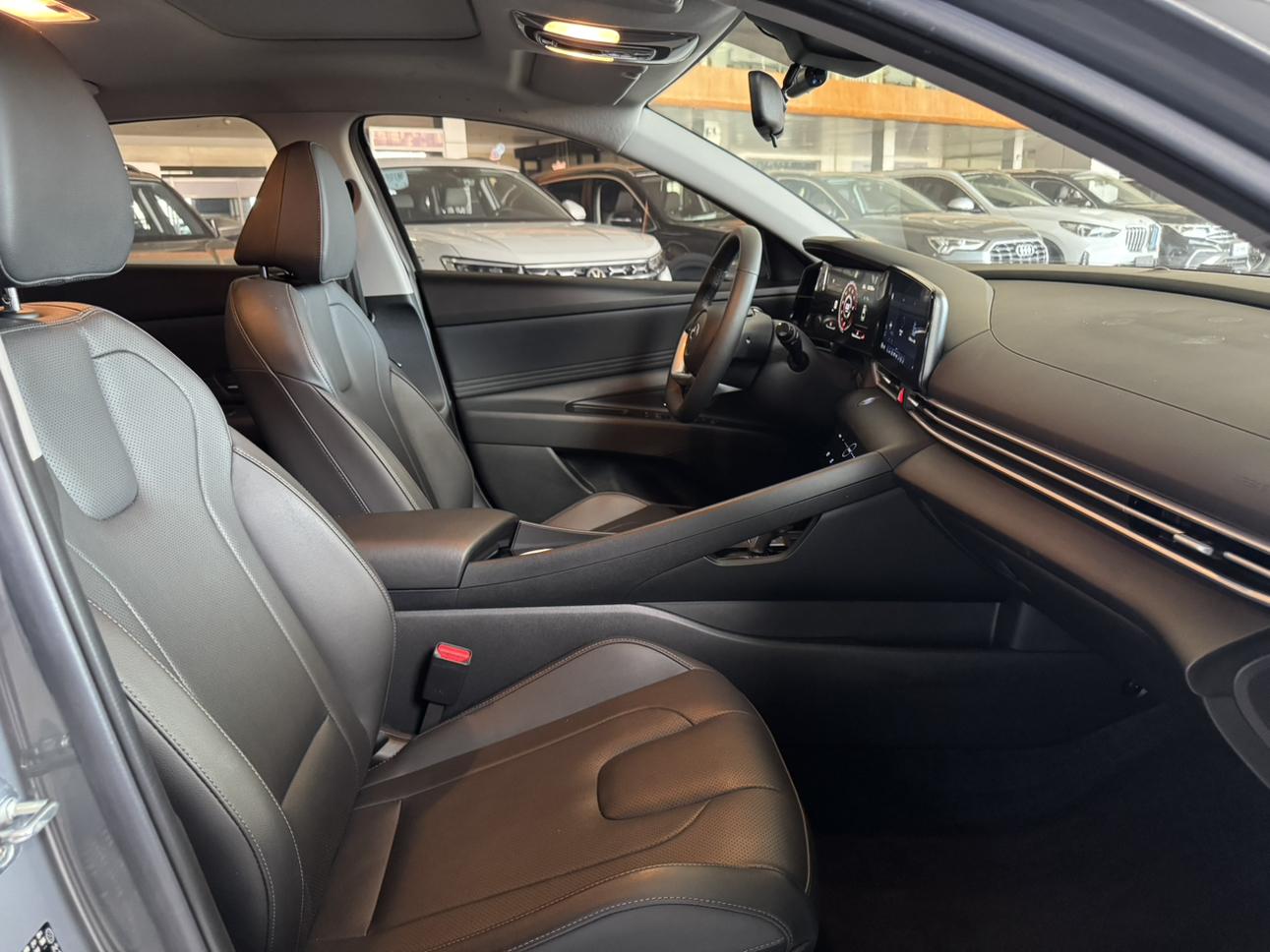 Hyundai Elantra 2022 thumb 12