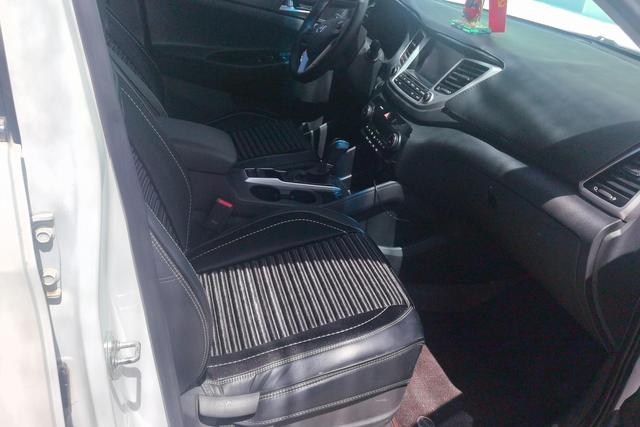 Hyundai Tucson 2018 thumb 10