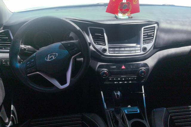 Hyundai Tucson 2018 thumb 11