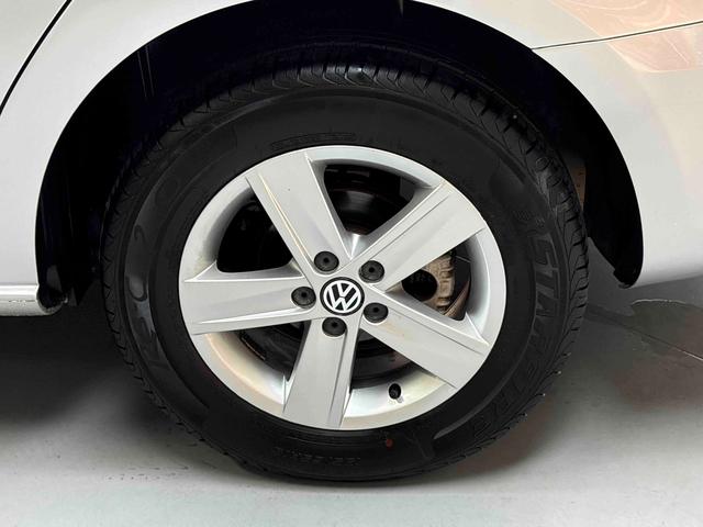 Volkswagen Bora 2013 thumb 7