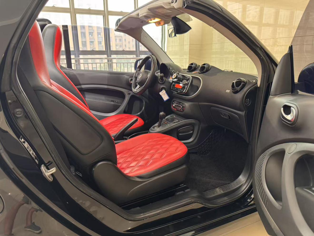 Smart Fortwo 2016 thumb 6