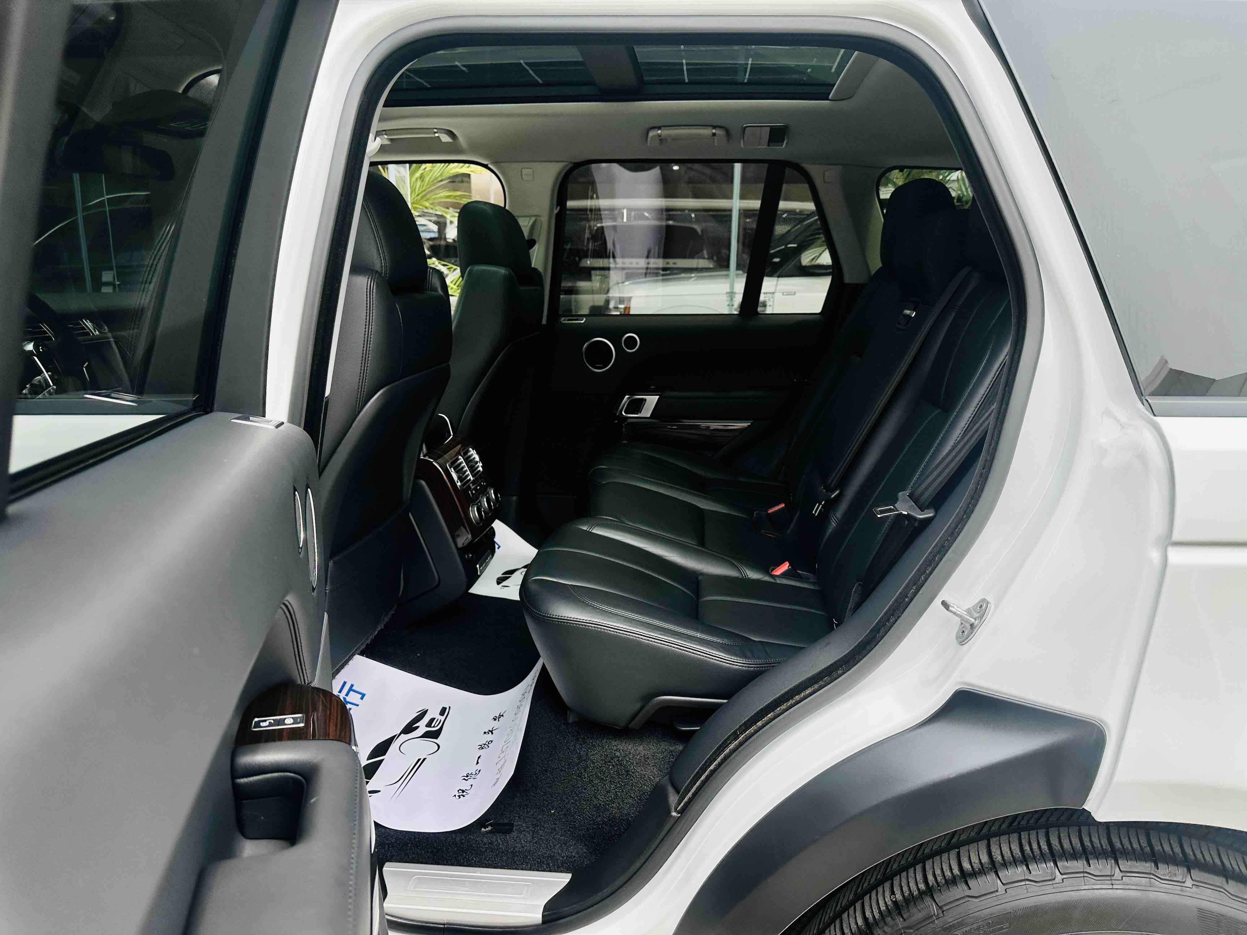 Land Rover Range Rover 2016 thumb 11