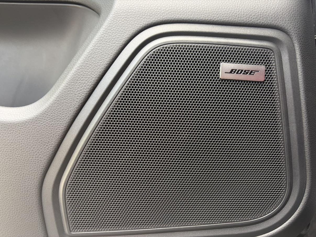 Porsche Macan 2025 thumb 7