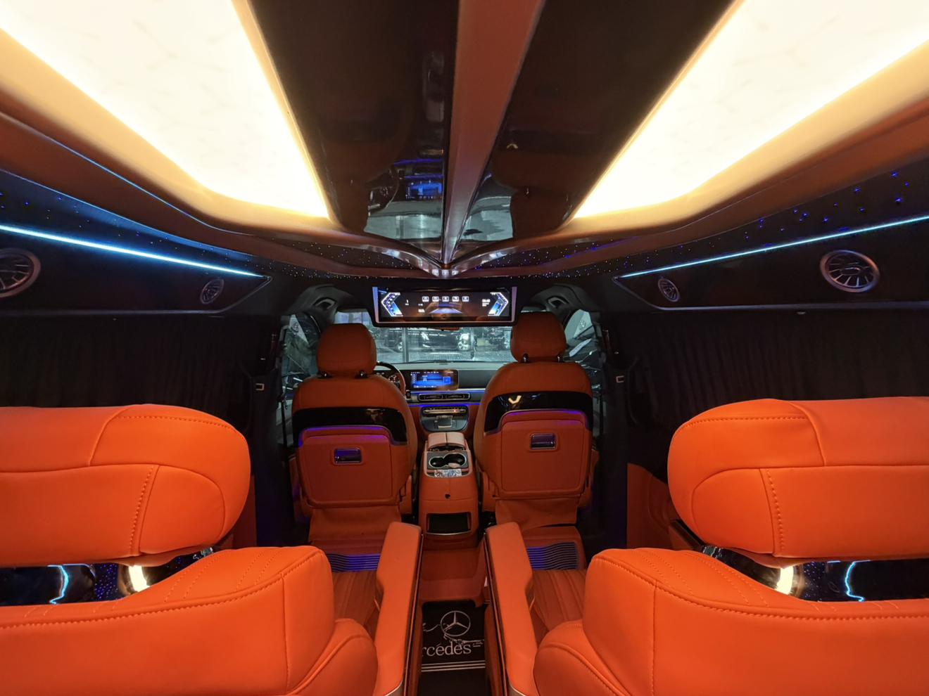 Mercedes-Benz Wei Ting 2023 thumb 3