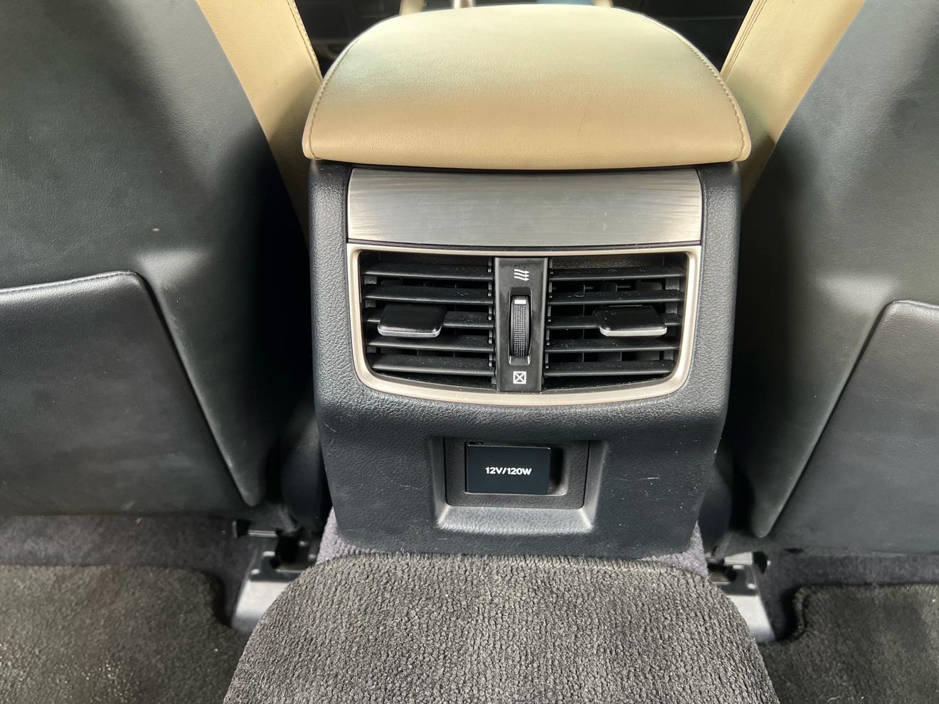 Lexus GS 2012 thumb 9