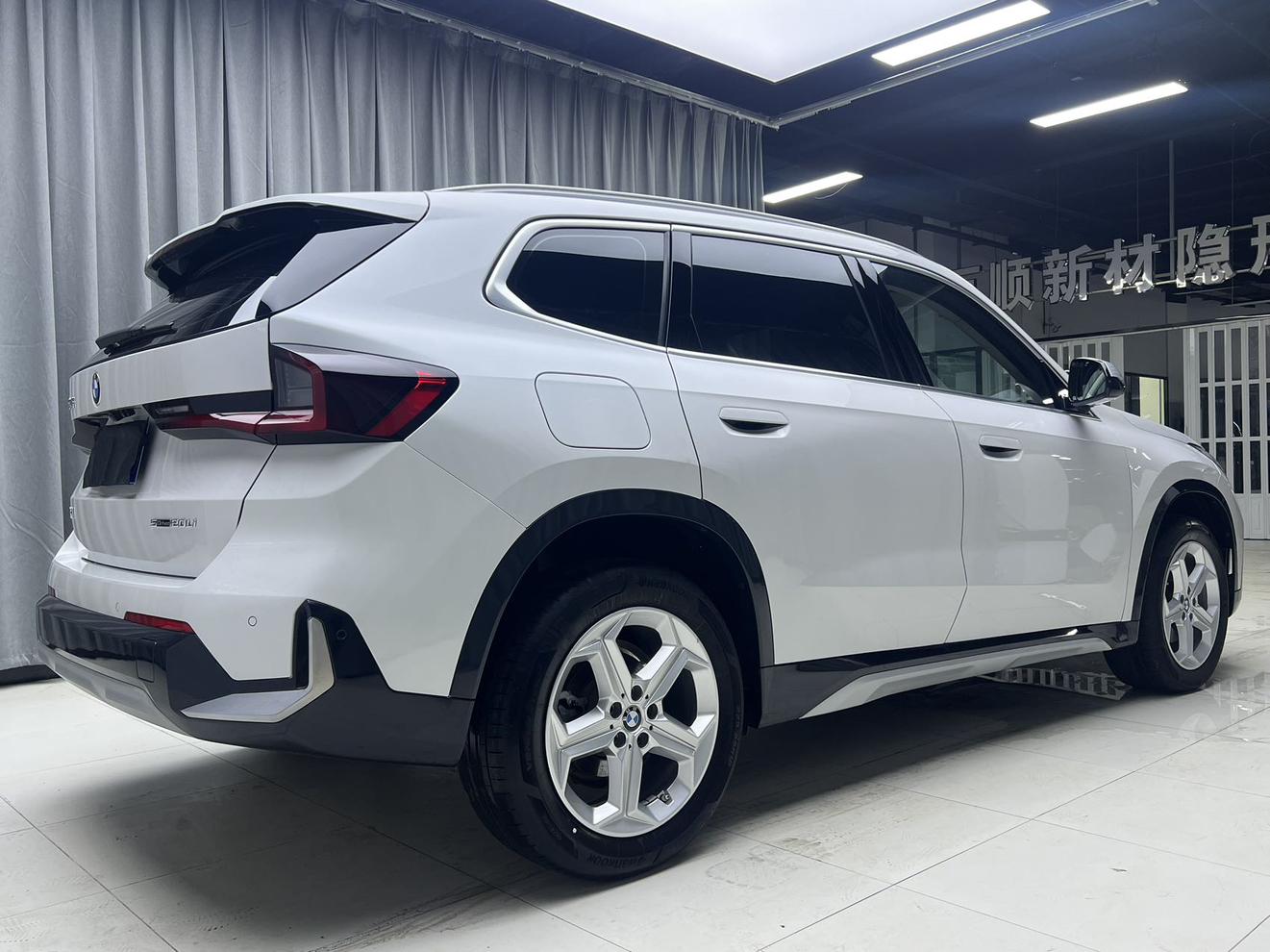 BMW X1 2023 thumb 4