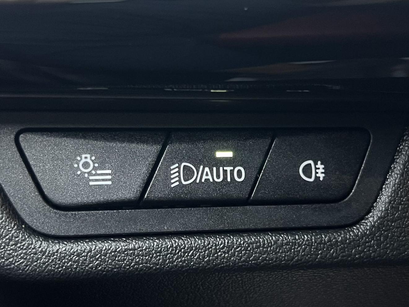 BMW X1 2023 thumb 6