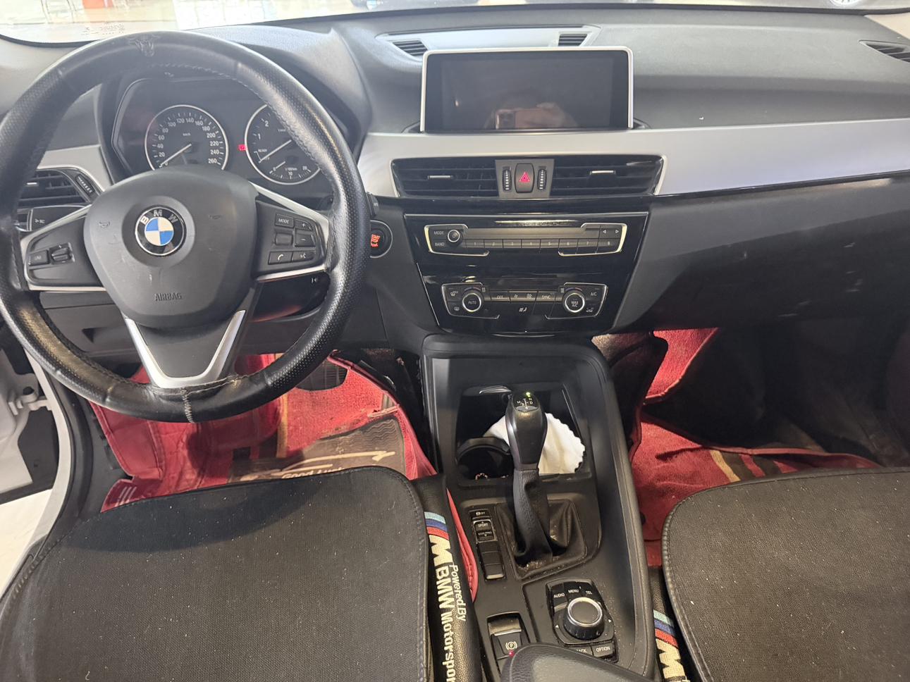 BMW X1 2018 thumb 3