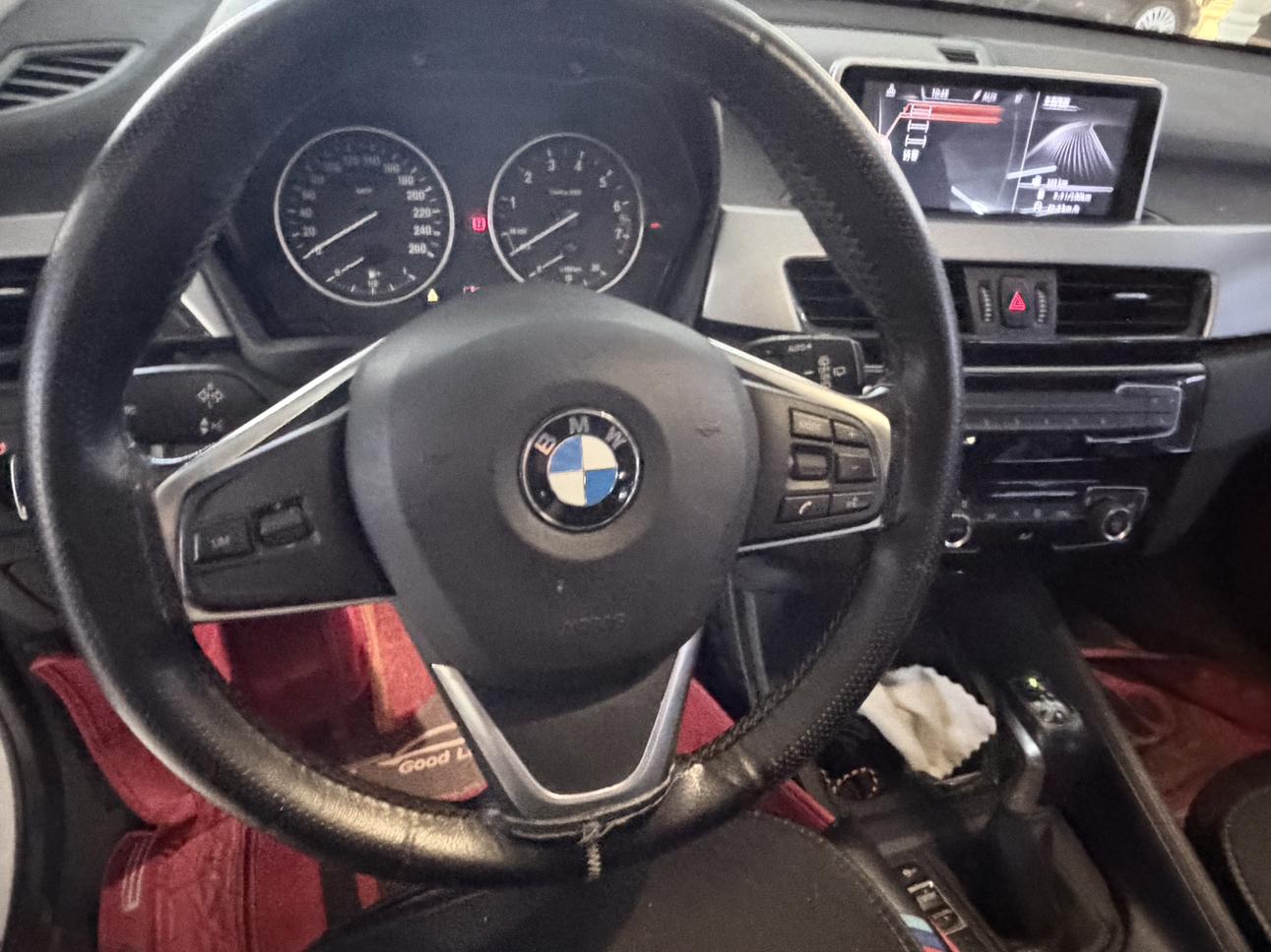 BMW X1 2018 thumb 5
