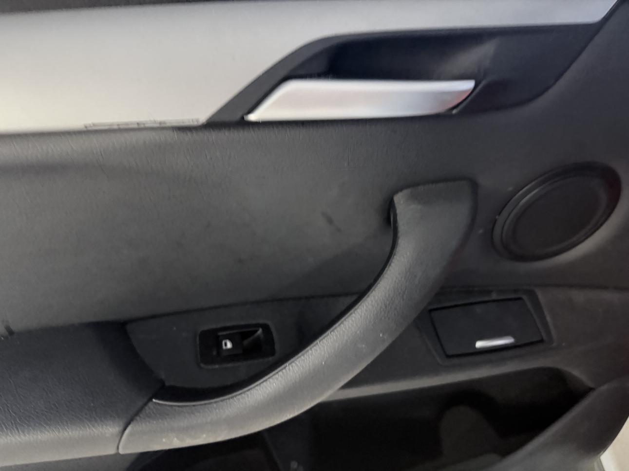 BMW X1 2018 thumb 7