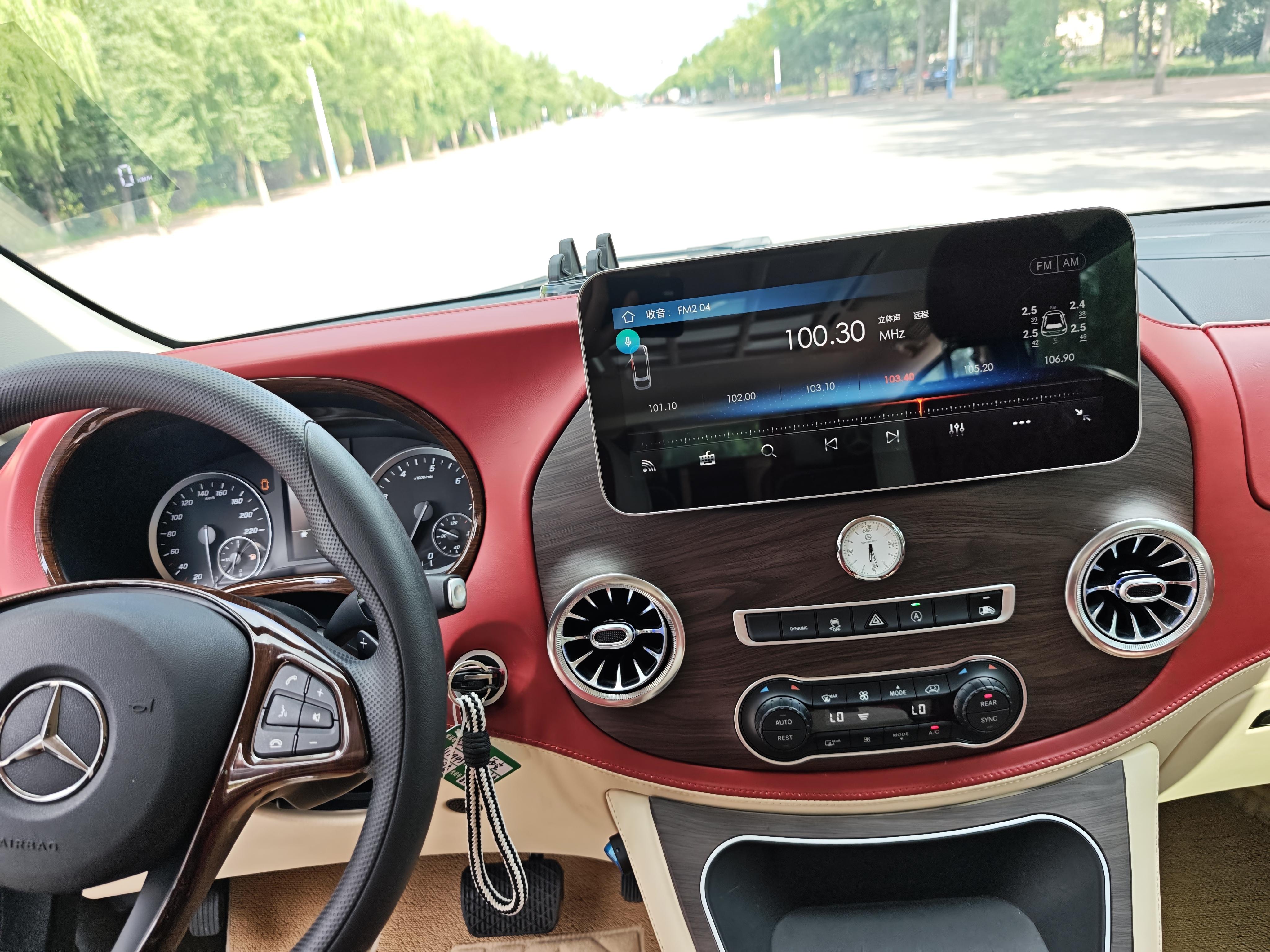 Mercedes-Benz Wei Ting 2020 thumb 5