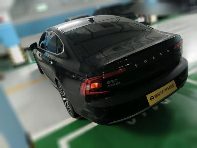 Volvo S90 2023 thumb 2