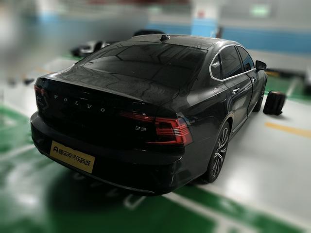 Volvo S90 2023 thumb 12