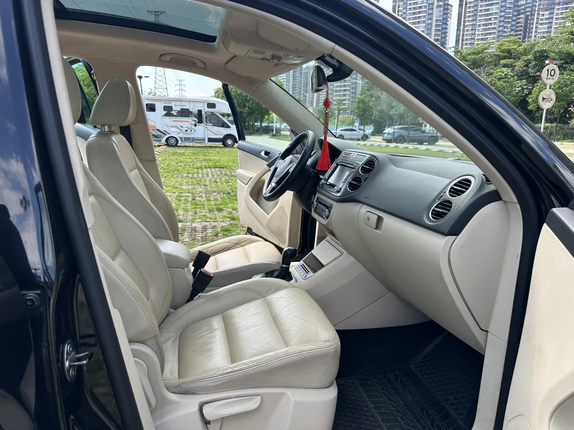 Volkswagen Tiguan 2011 thumb 5
