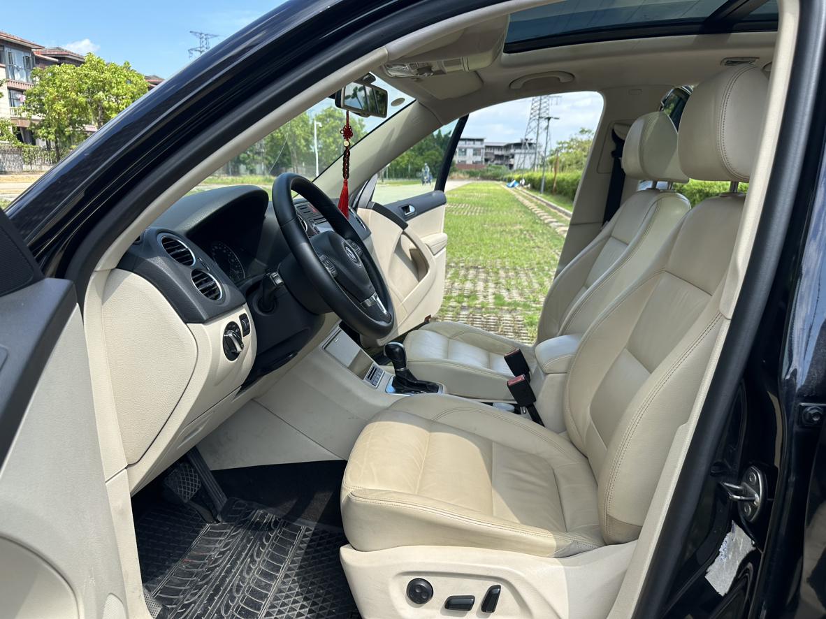 Volkswagen Tiguan 2011 thumb 10