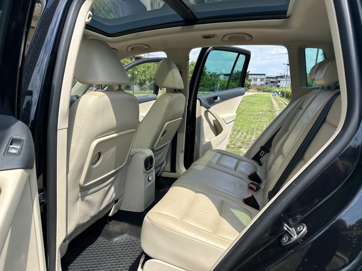Volkswagen Tiguan 2011 thumb 11