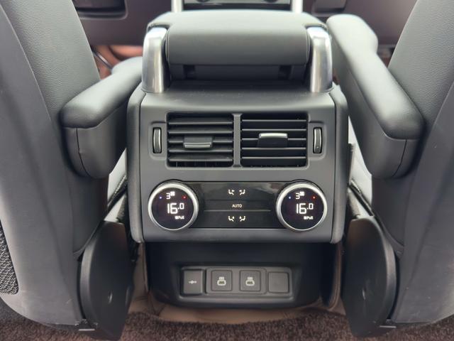 Land Rover Discovery 2024 thumb 6