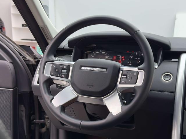 Land Rover Discovery 2024 thumb 12
