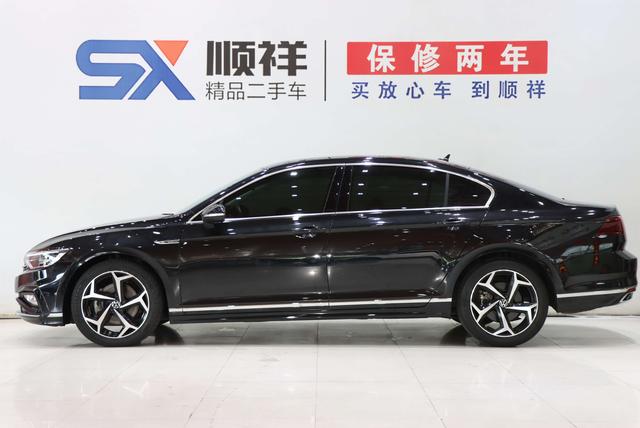Volkswagen Magotan 2023 thumb 2