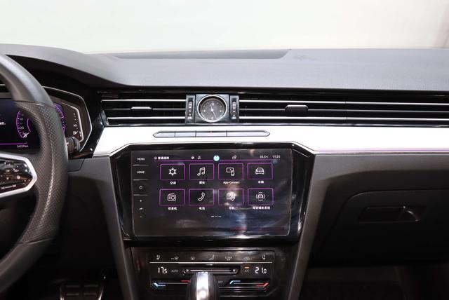 Volkswagen Magotan 2023 thumb 11