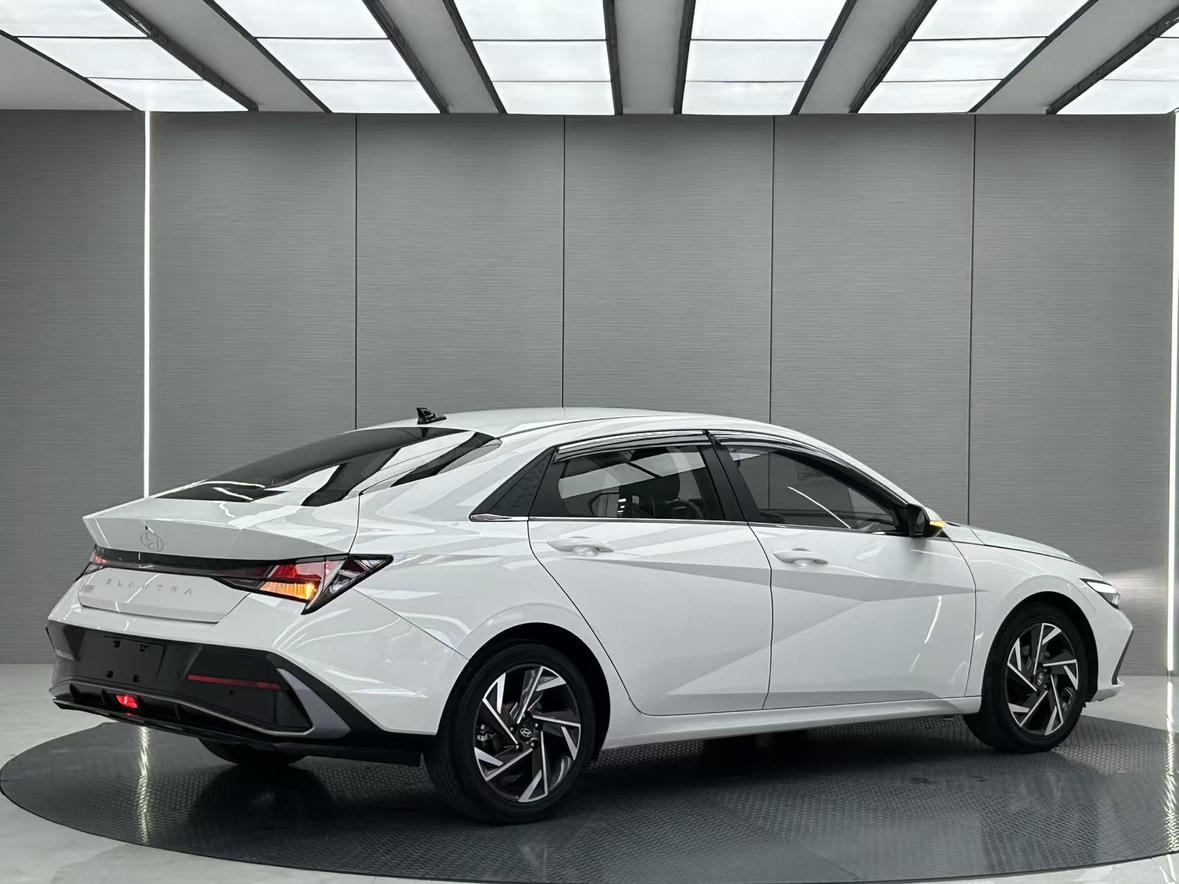 Hyundai Elantra 2021 thumb 4