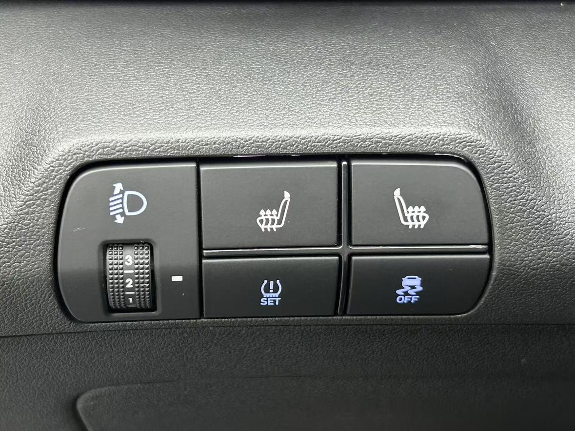 Hyundai Elantra 2021 thumb 8