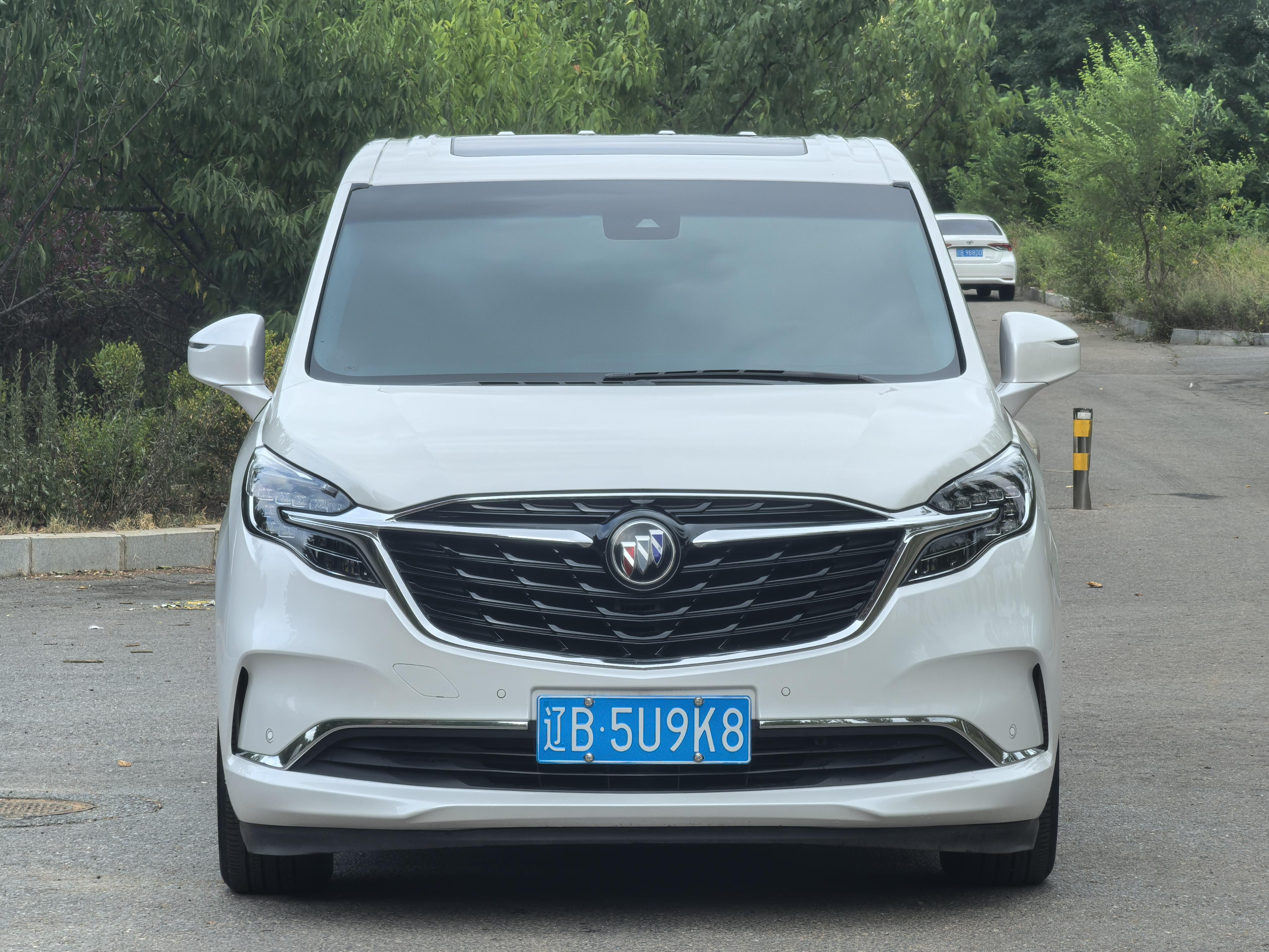 Buick GL8 2022 thumb 9
