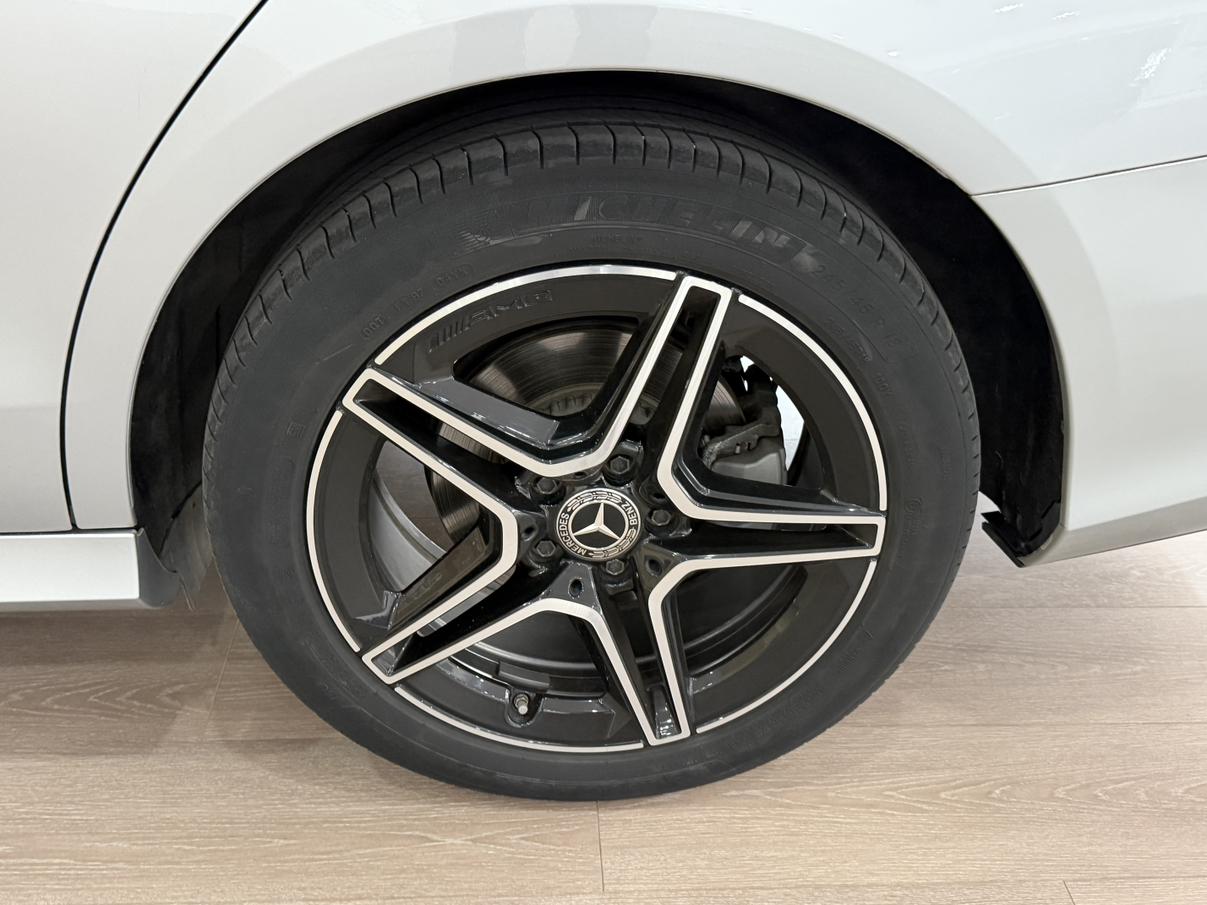 Mercedes-Benz E-Класс 2021 thumb 4