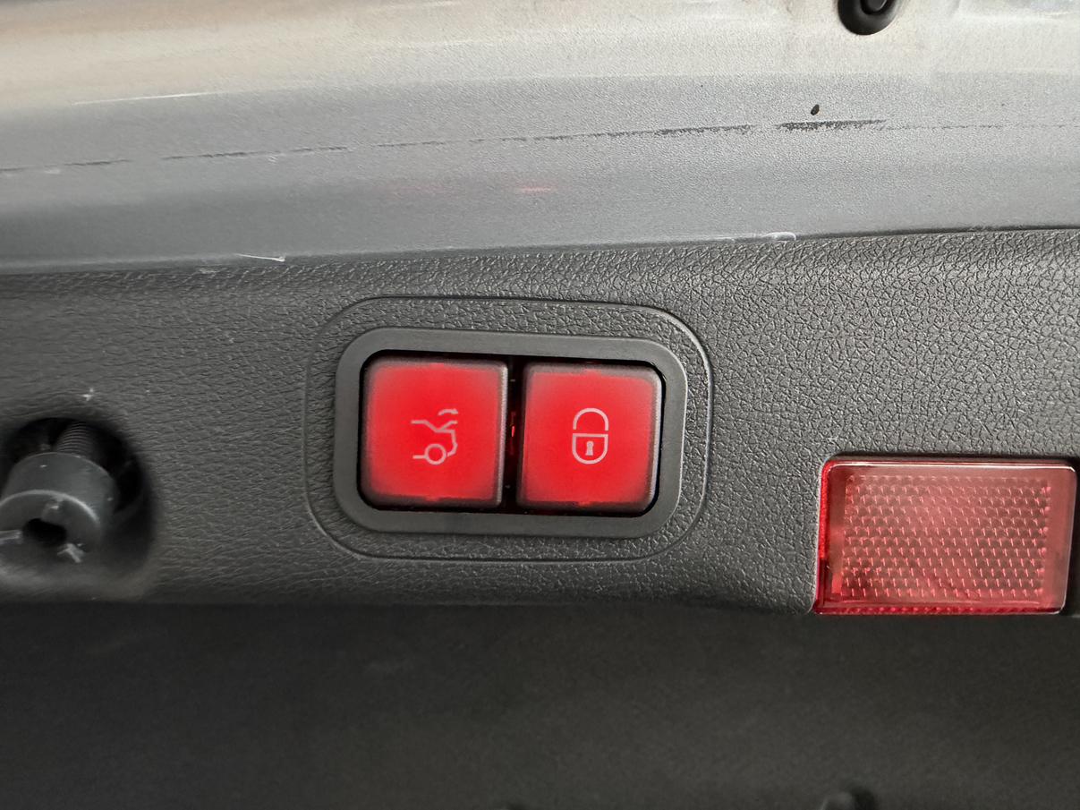 Mercedes-Benz E-Класс 2021 thumb 5