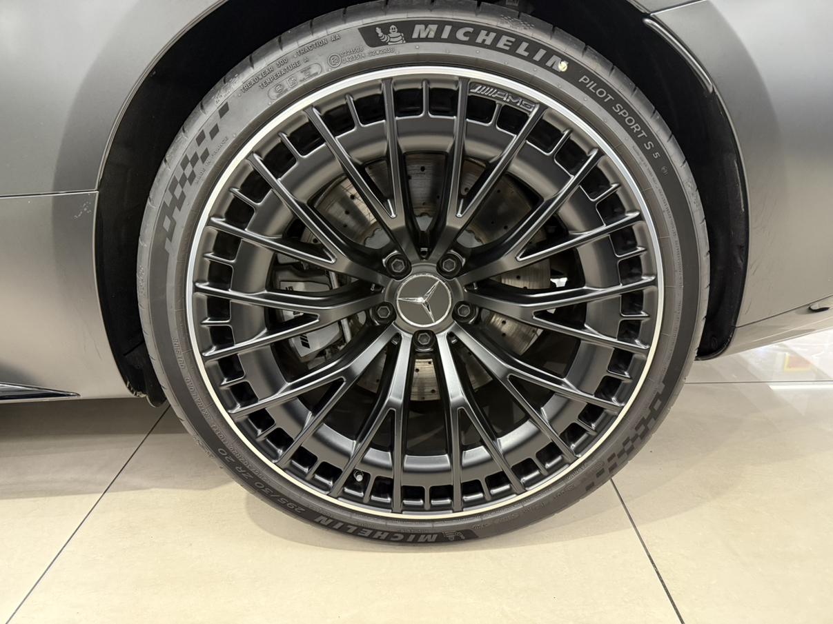 Mercedes-Benz CLE AMG 2026 thumb 4
