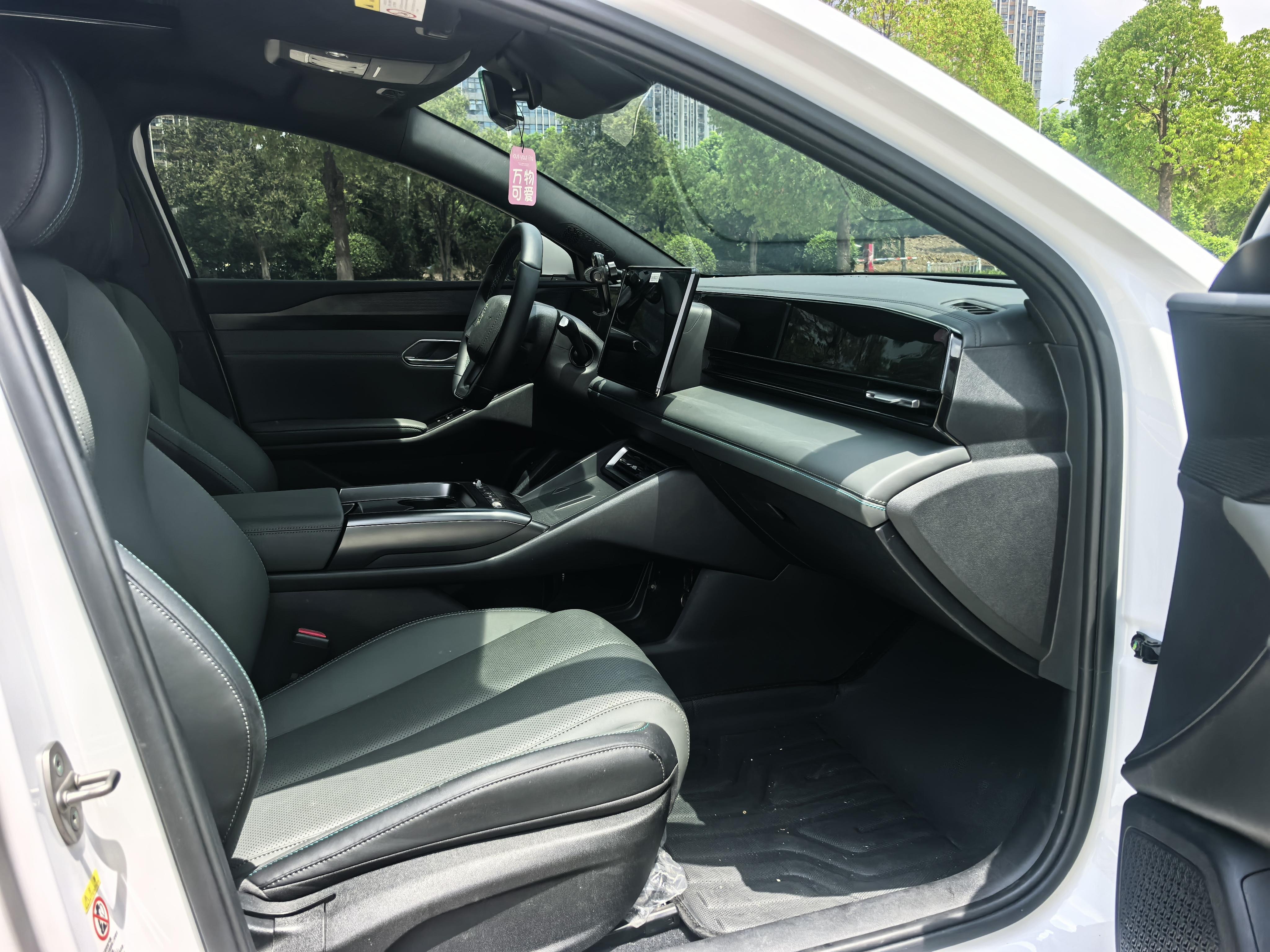 BYD Qin 2025 thumb 6