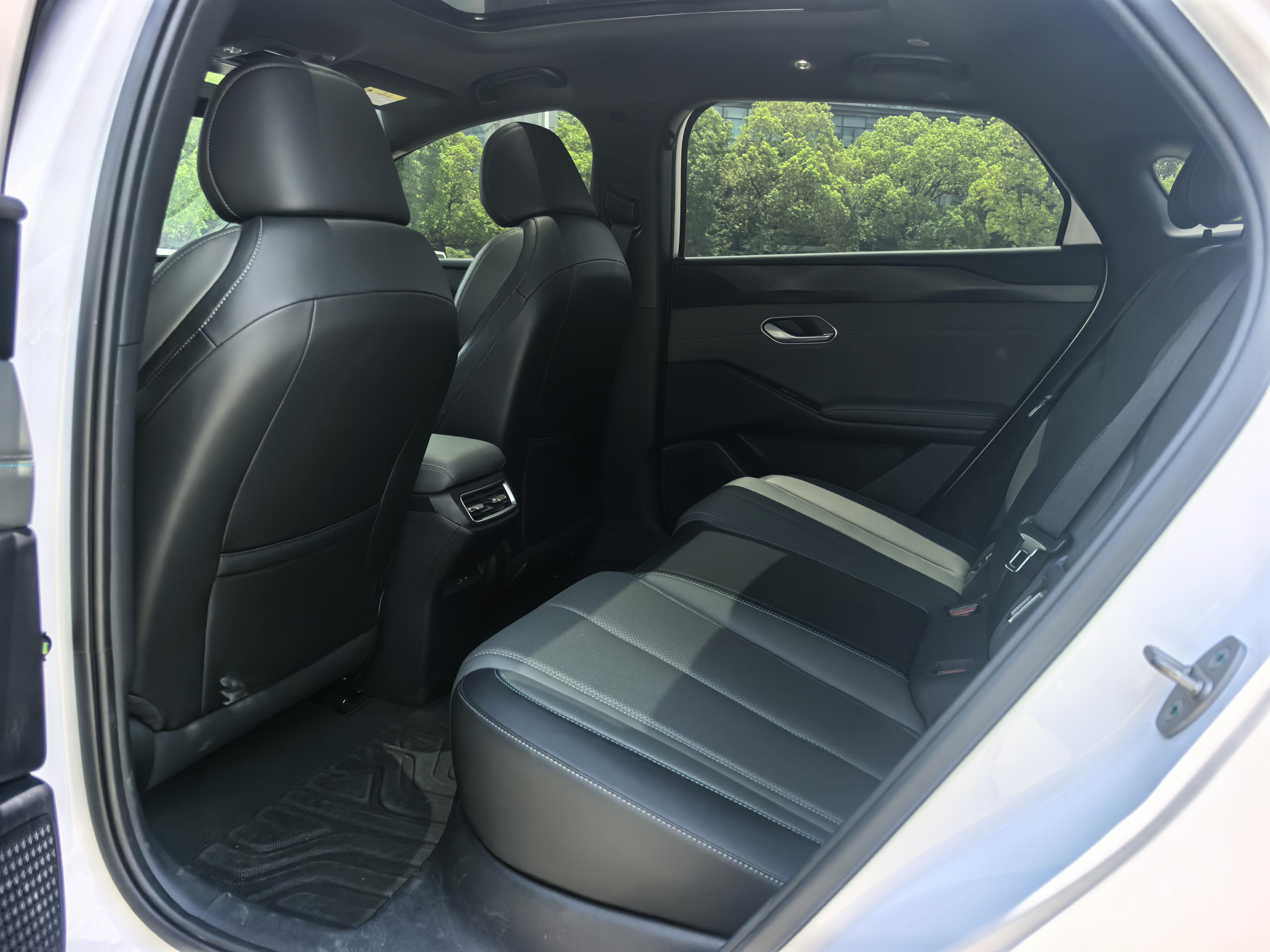 BYD Qin 2025 thumb 10