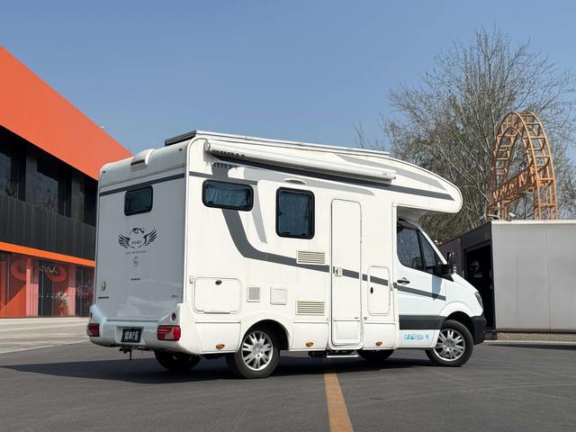 Mercedes-Benz Sprinter 2018 thumb 2
