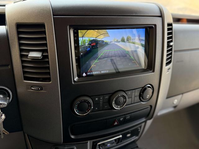 Mercedes-Benz Sprinter 2018 thumb 5