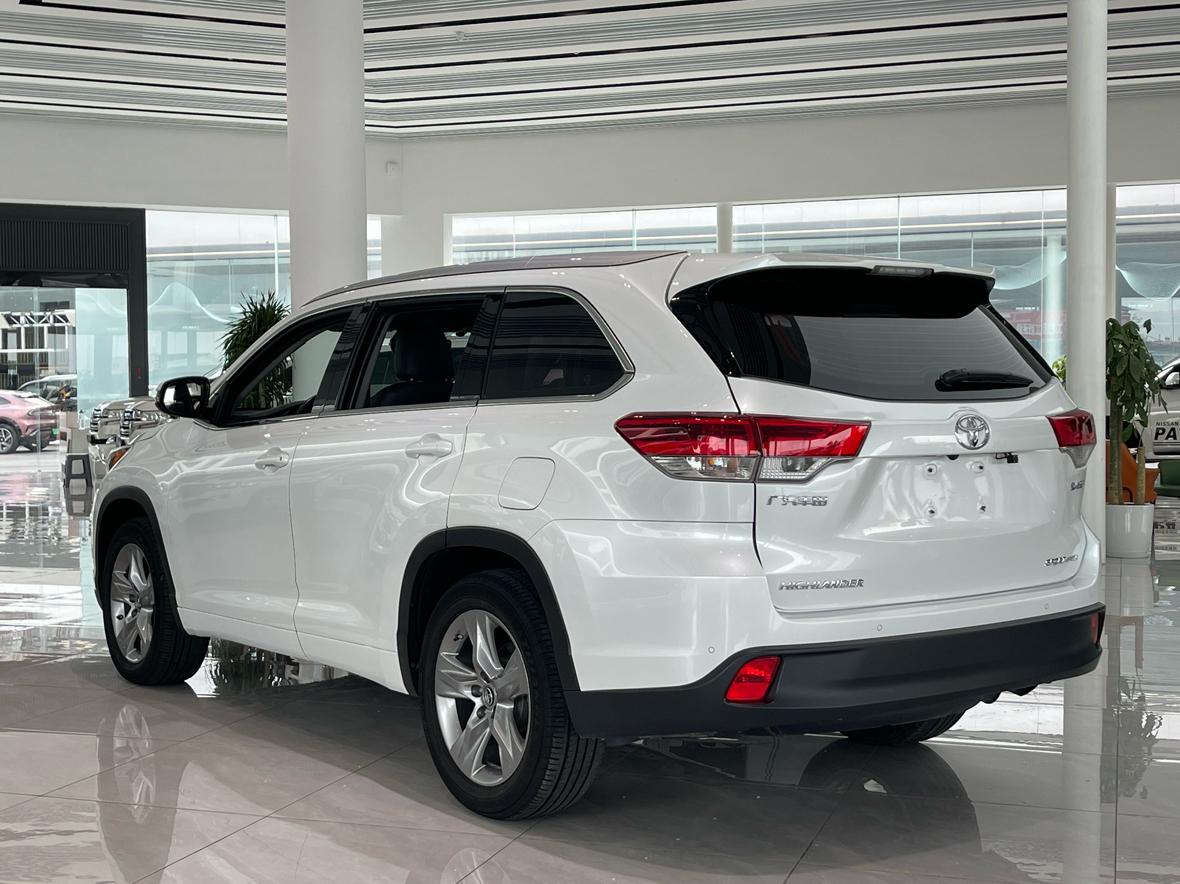 Toyota Highlander 2021 thumb 2