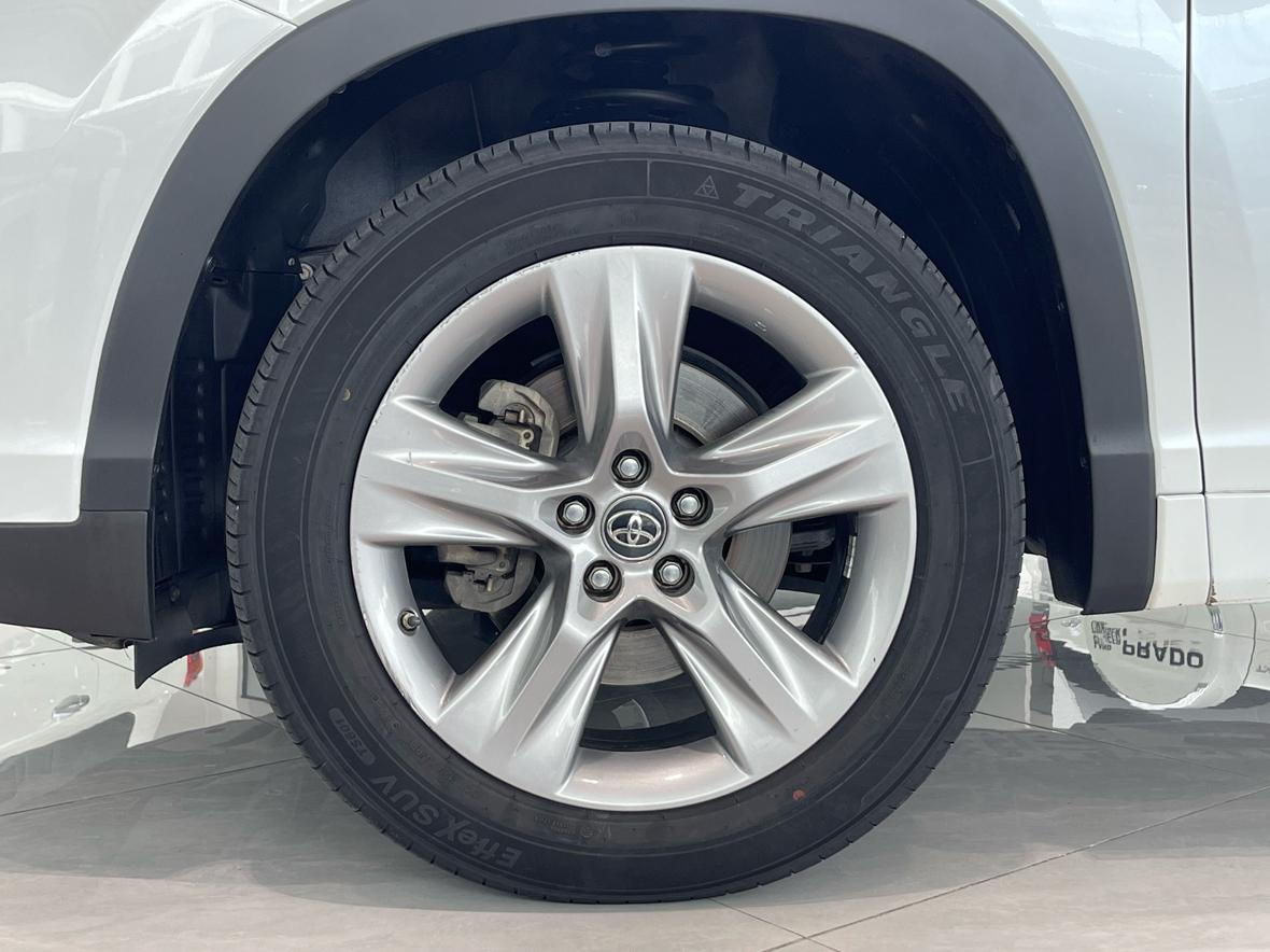 Toyota Highlander 2021 thumb 10