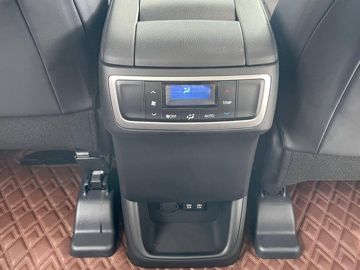 Toyota Highlander 2021 thumb 11
